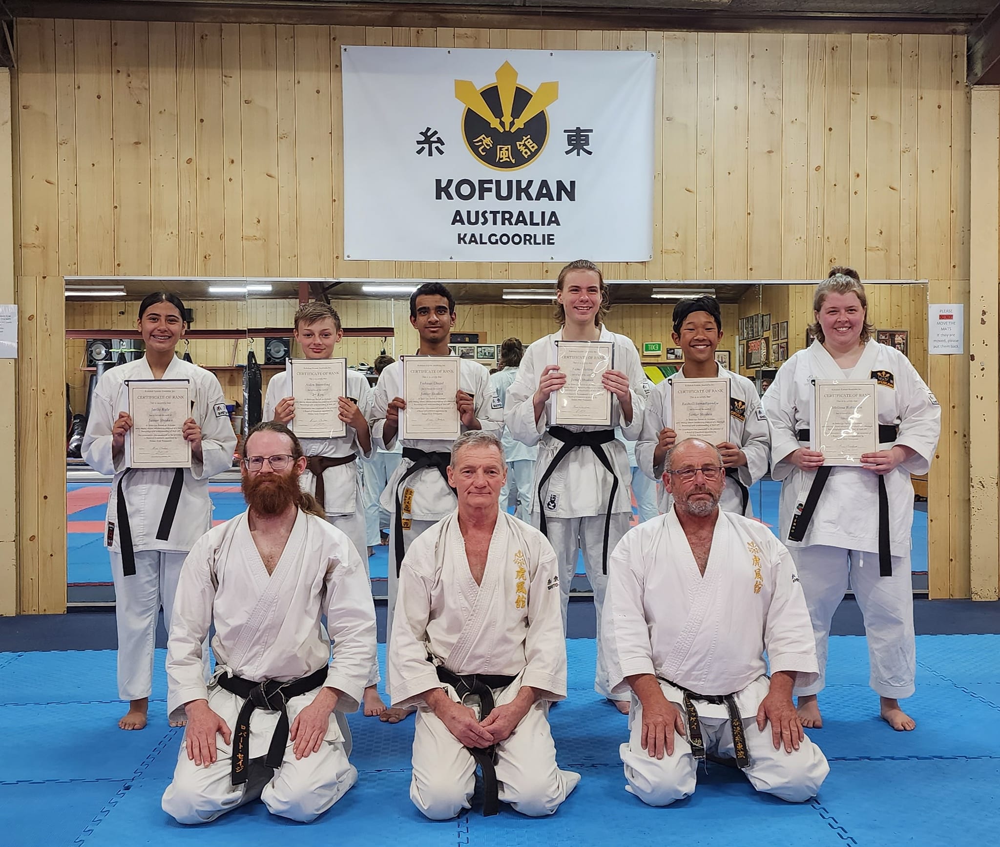 Melissa jinsiy aloqa qilishdan oldin ozini tutadi